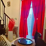 Lejlighed Kozakos Luxury House