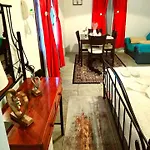 Kozakos Luxury House Apartamento *