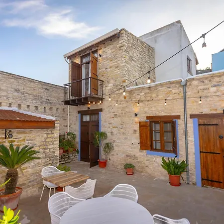 Kozakos Luxury House Apartmán