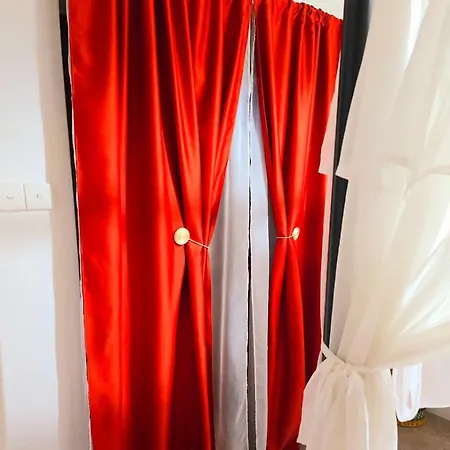 Kozakos Luxury House