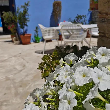 Kozakos Luxury House