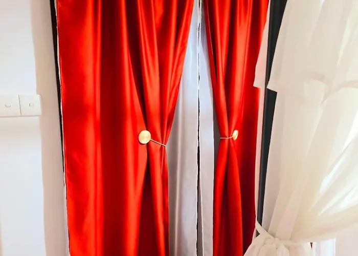 Kozakos Luxury House