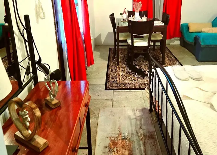 Kozakos Luxury House Apartmán *